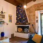 Chalet Battista Grotte Di Frasassi