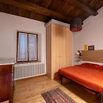 Battista Grotte Di Frasassi Chalet Fabriano