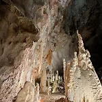 Chalé Battista Grotte Di Frasassi