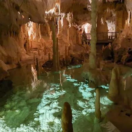 Battista Grotte Di Frasassi *