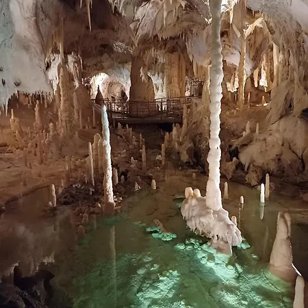 Chalet Battista Grotte Di Frasassi