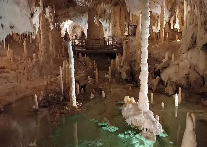 Шале Battista Grotte Di Frasassi